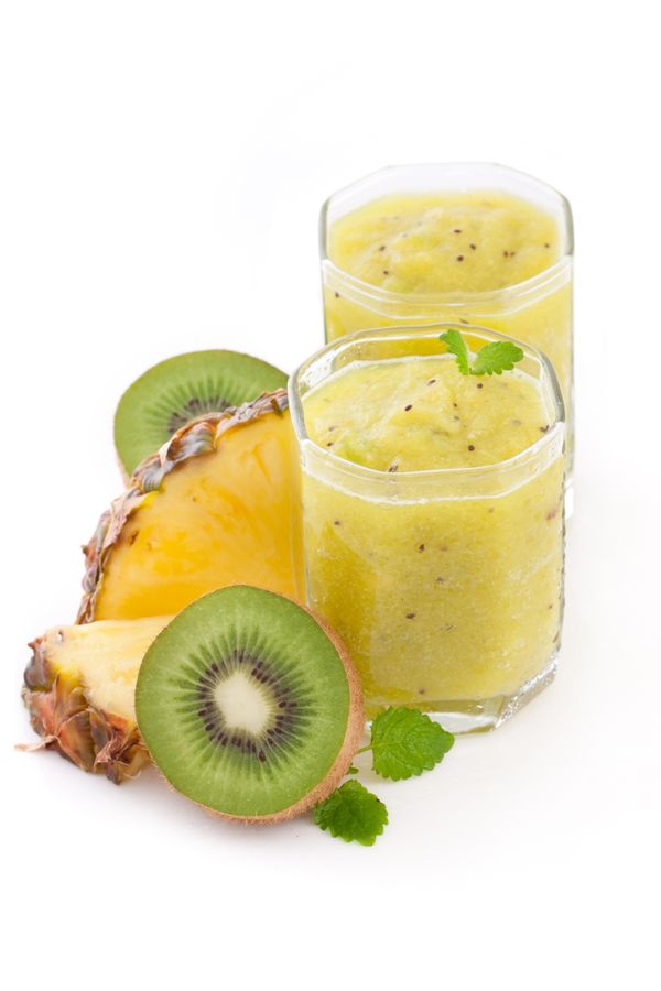 Smoothie kiwi-ananás