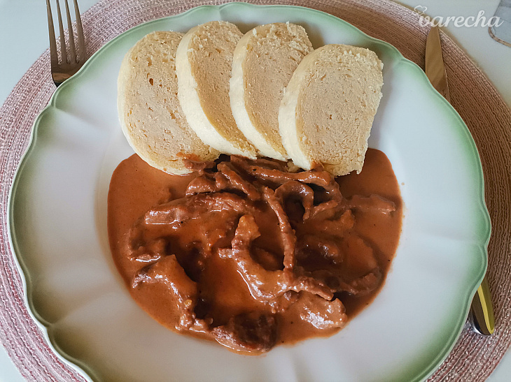 Hovädzí stroganov (fotorecept) recept