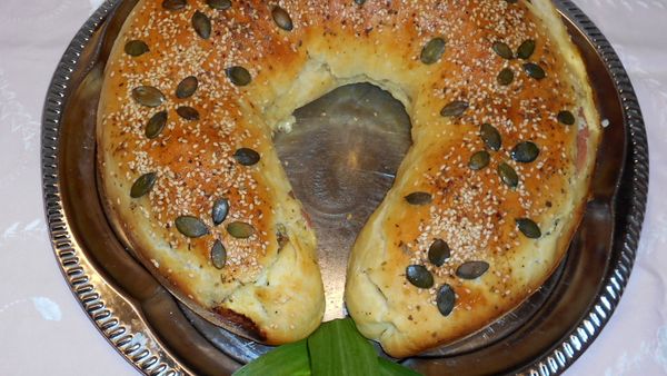 FOTORECEPT: Slaný koláč s kozím syrom