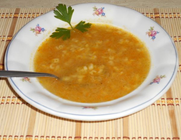 FOTORECEPT: Karelábová polievka