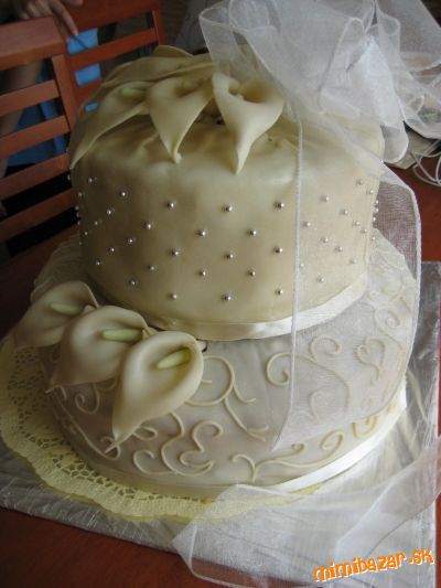 Svadobná torta ĎAKUJEM maminkám ktoré mi na mmb pomohli ...