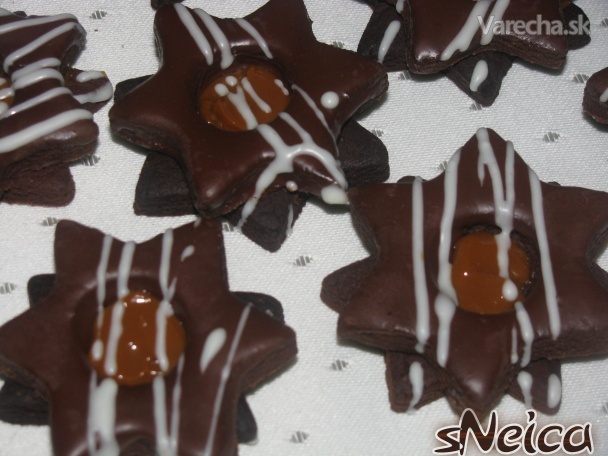 Lahodné sušienky s čokoládou a karamelovou plnkou.(fotorecept ...