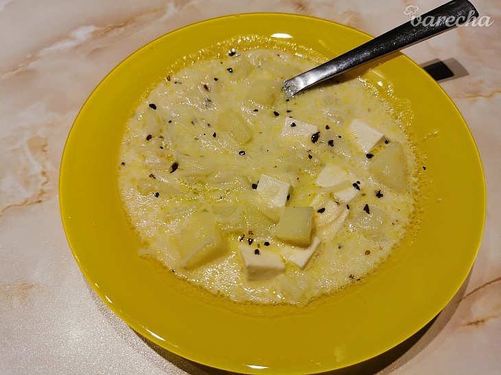 Sopa de fideo con queso (Rezancová polievka so syrom) recept ...