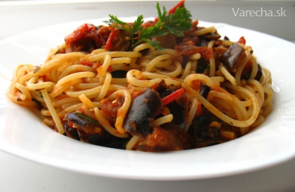 Špagety s baklažánovo-rajčinovou omáčkou (fotorecept) recept ...