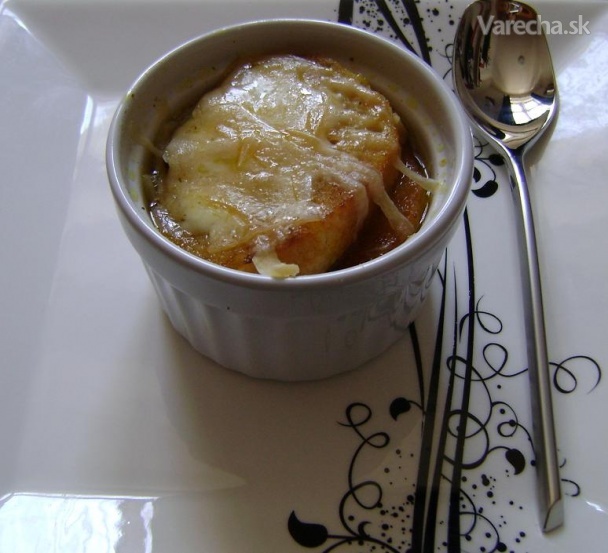 Francúzska cibuľová polievka recept