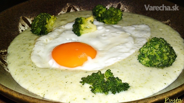 Veľkonočná brokolicová omáčka s volským okom (fotorecept) recept