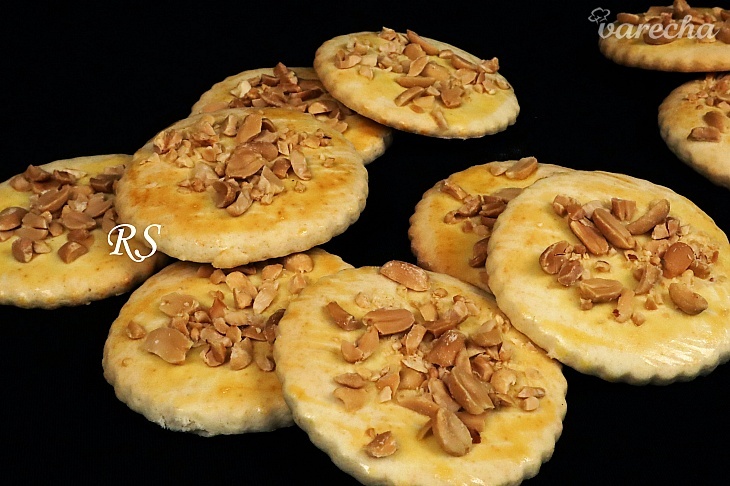 Sušienky s arašidmi (videorecept) recept