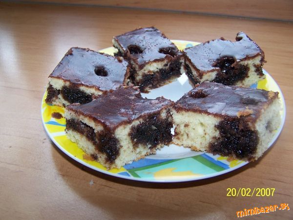Dierkovaný čokoládový koláč rýchlovka