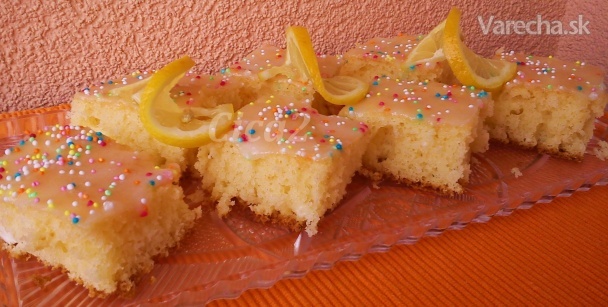 Tvarohový koláč s citrónovou polevou (fotorecept) recept