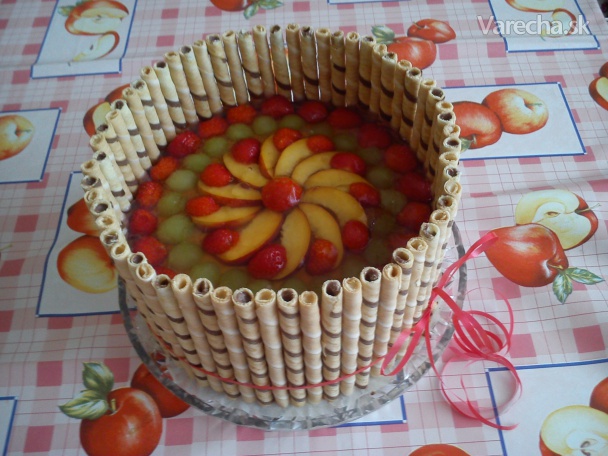 Torta s ovocím a trubičkami (fotorecept) recept
