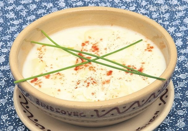 Bryndzová polievka so zemiakmi recept