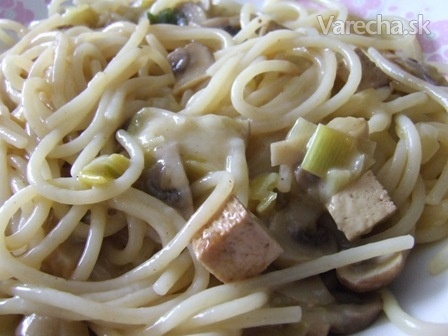 Pórovo-šampiňónové-tofu rizoto/špagety recept