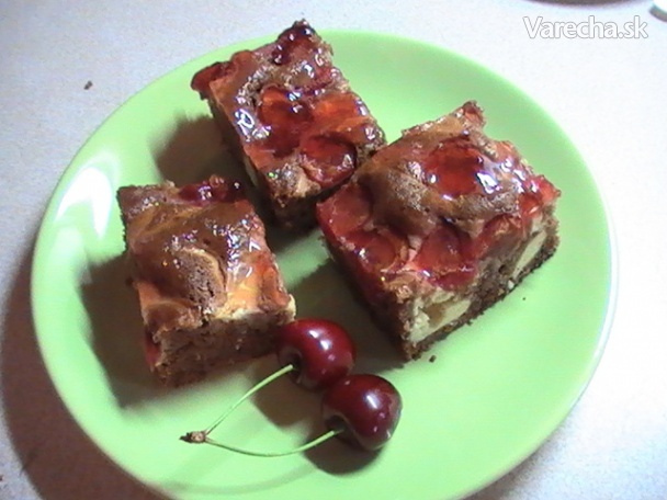 Hrnčekový perníkový koláč s tvarohom a ovocím (fotorecept) recept ...
