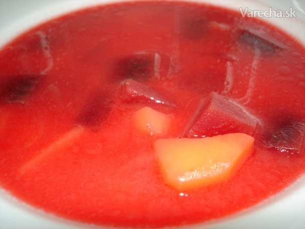 Krémová polievka z červenej repy bez mlieka Recept