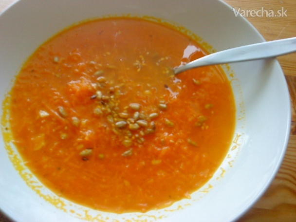 Oranžová polievka (fotorecept) recept