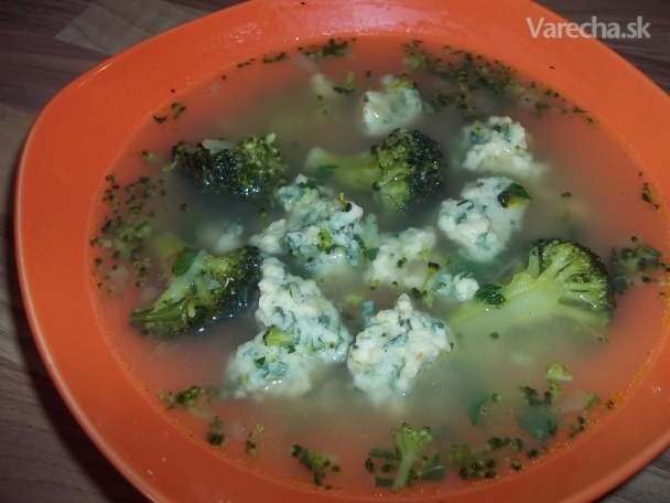 Brokolicová polievka so žihľavou (fotorecept) recept
